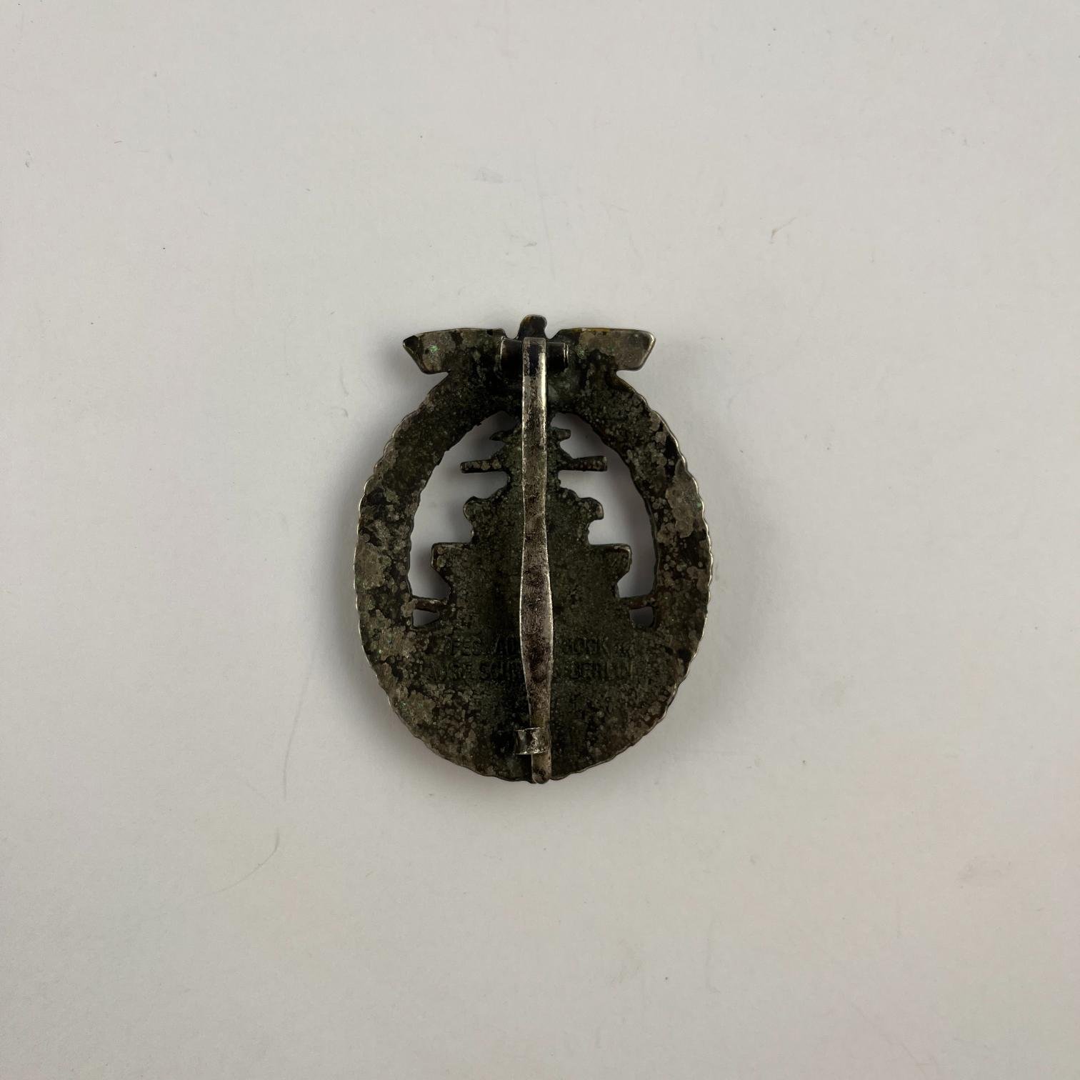 Condecoración militar alemana WWII - Imagen 2