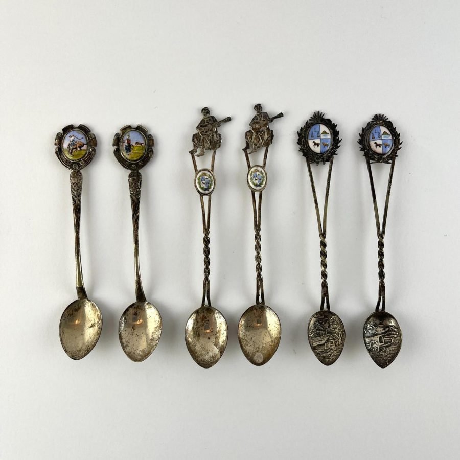 6 cucharitas escudos uruguayos y gauchos