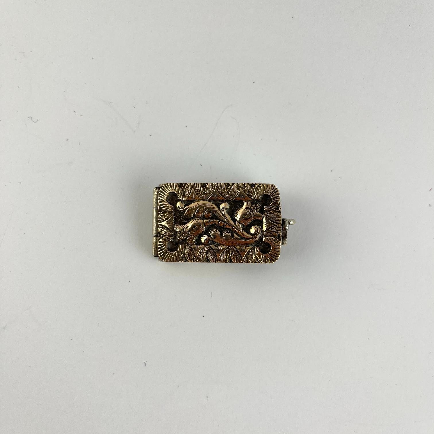 Hebilla gaucha en plata y oro