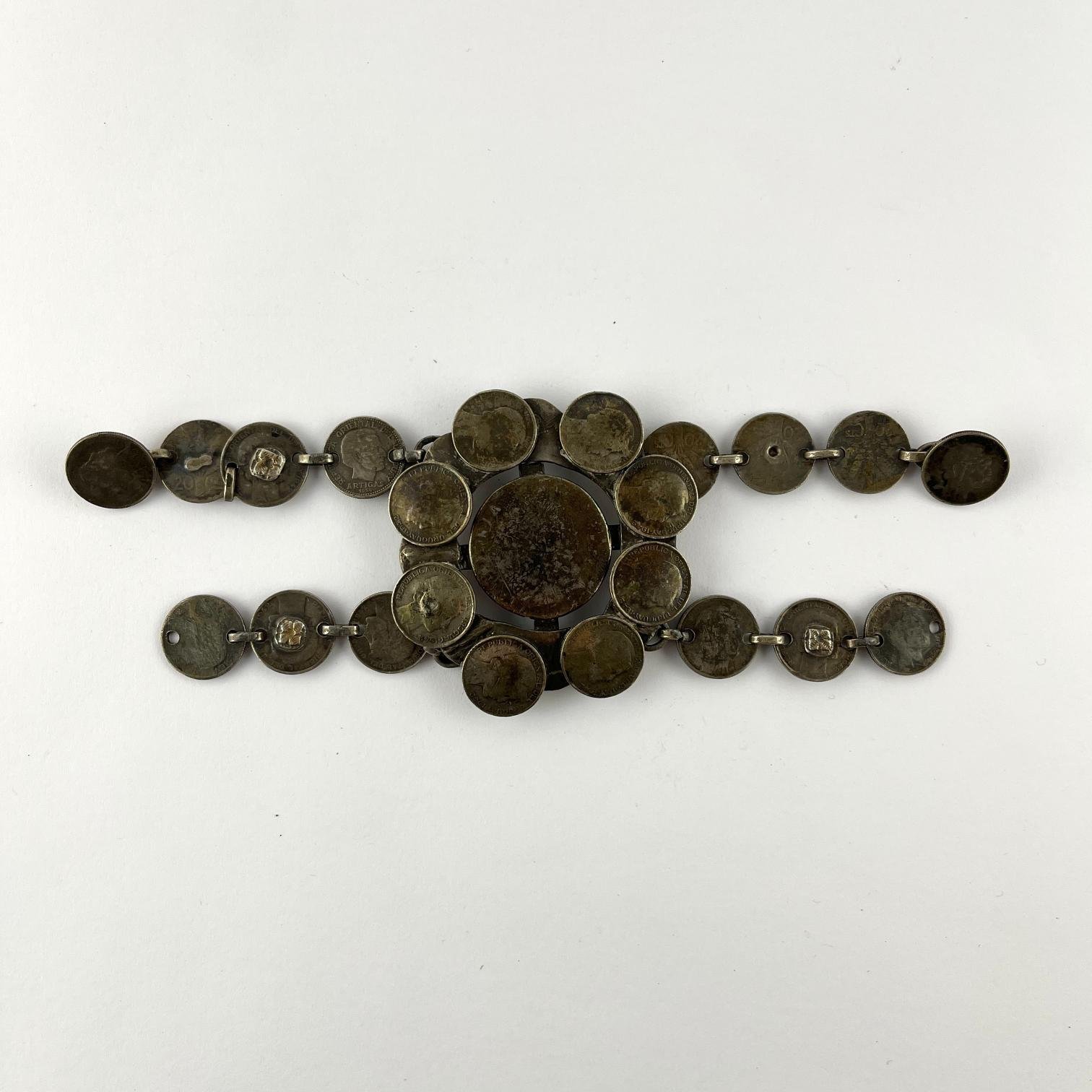 Rastra en plata y oro