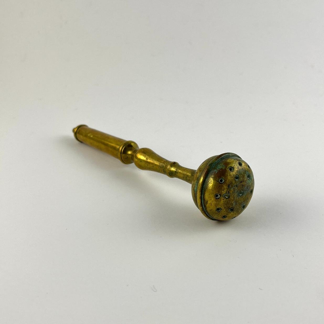 Hisopo en bronce