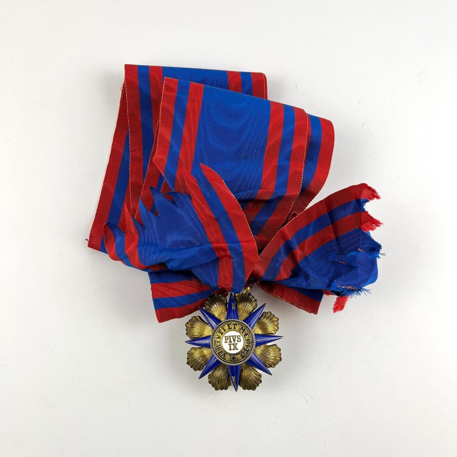 Condecoración Orden de Pio IX