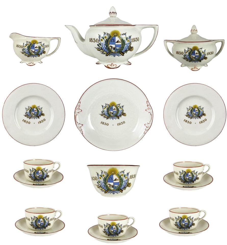 Juego de té Centenario de la República Oriental del Uruguay de 1930