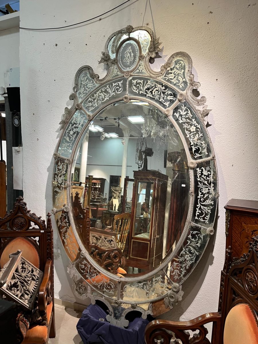 Gran espejo veneciano oval