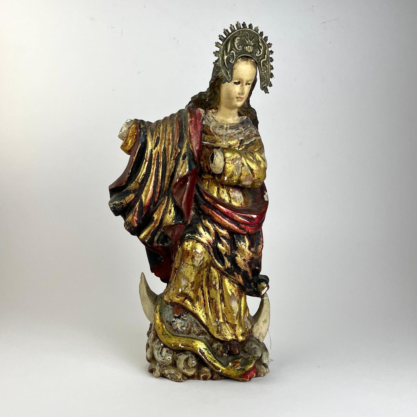 Escultura brasileña "Virgen María"