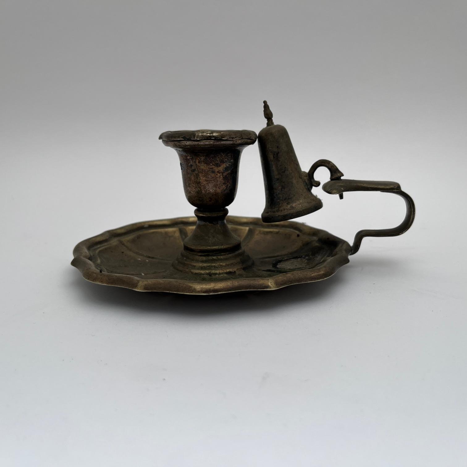 Palmatoria en metal plateado