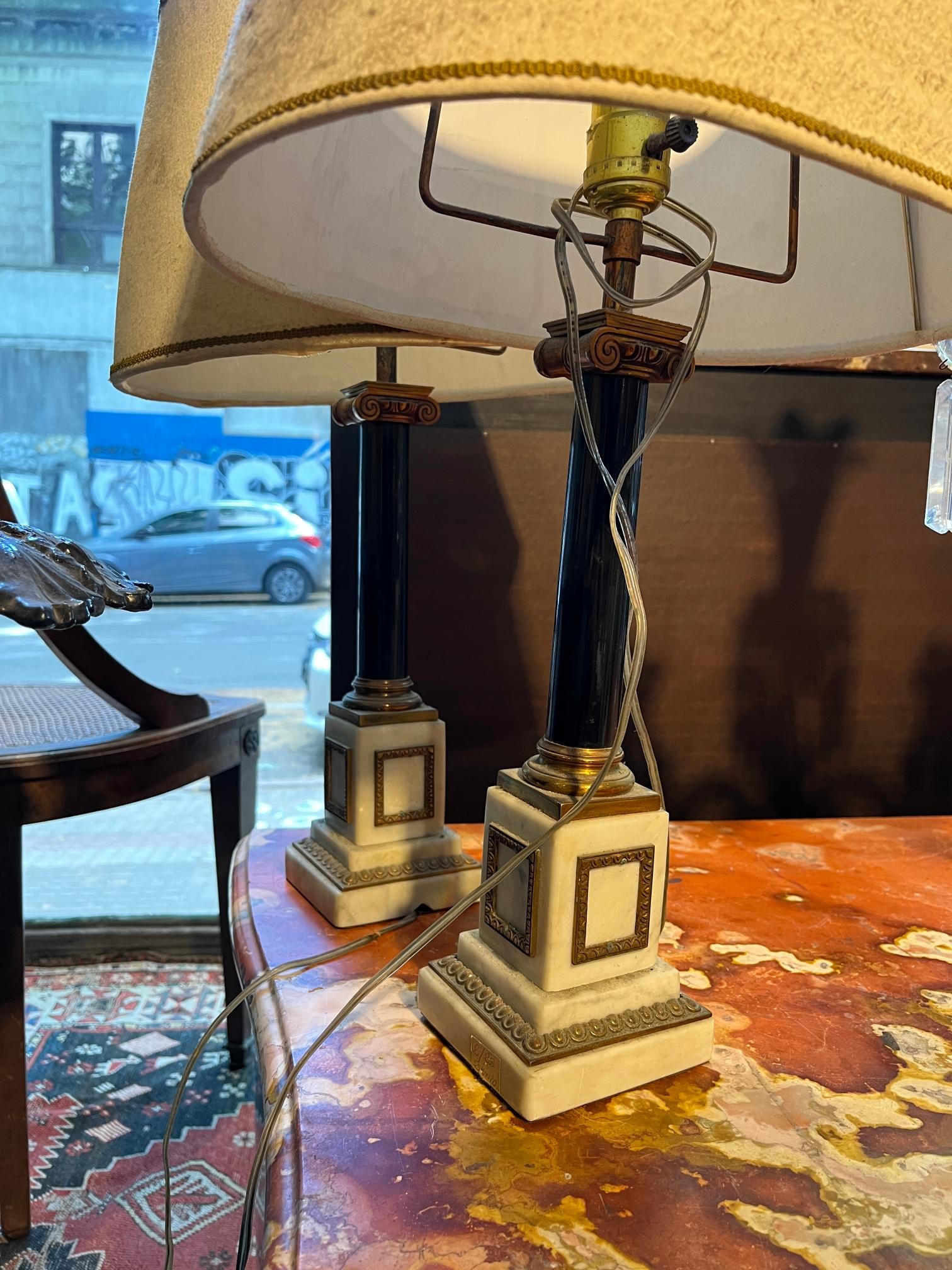 Par de lámparas francesas