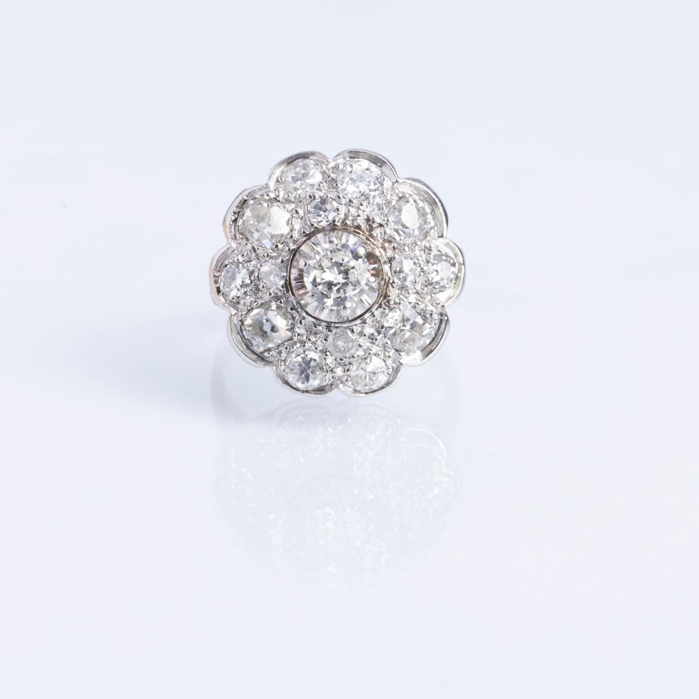 Anillo oro 18 K blanco y diamantes - Imagen 2