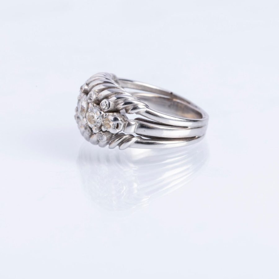Anillo oro 18 K blanco y diamantes - Imagen 2