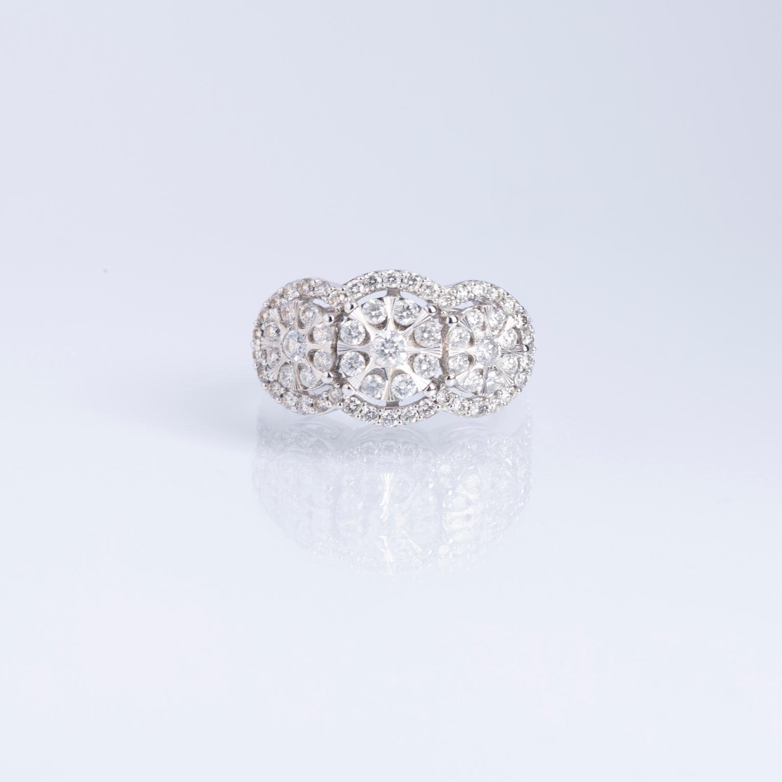 Anillo oro 10 K blanco y diamantes