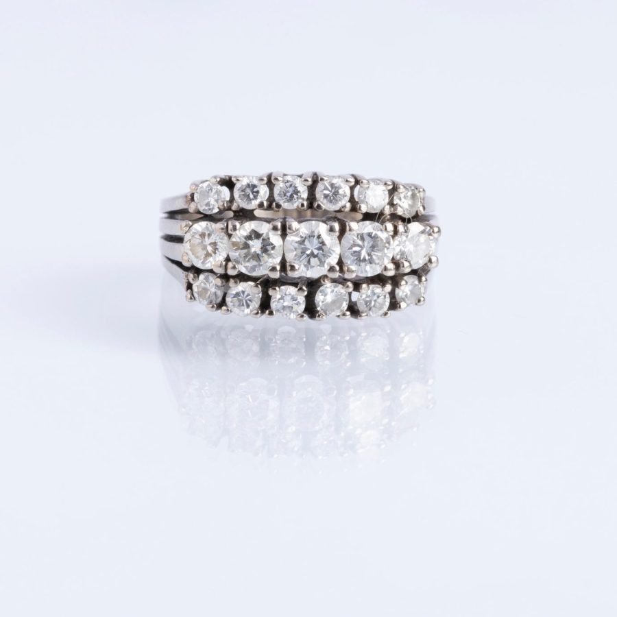 Anillo oro 14 K blanco  y diamantes