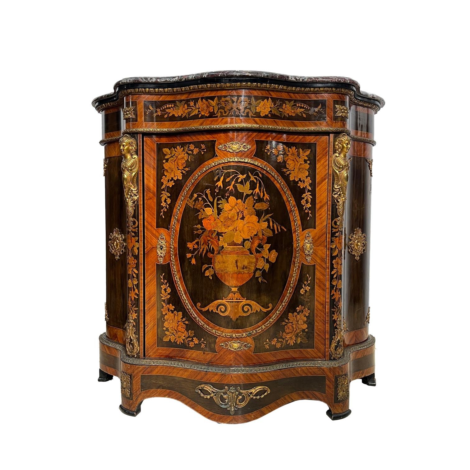 Chiffonier estilo Napoleón III