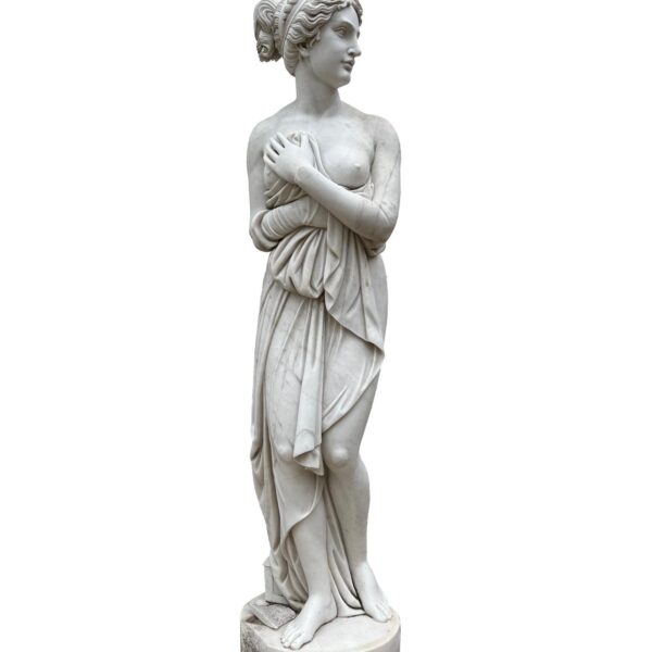 Escultura en mármol "Venus"