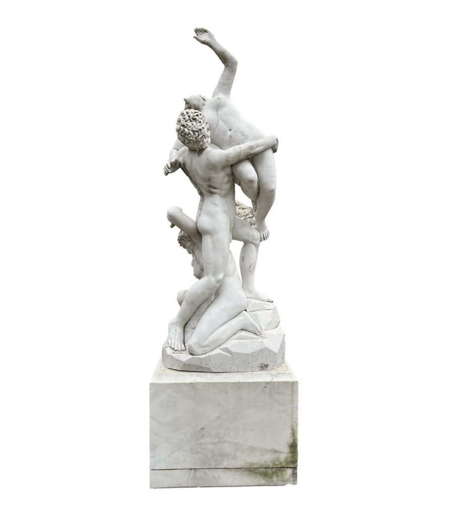 Escultura en mármol "Rapto de las sabinas"