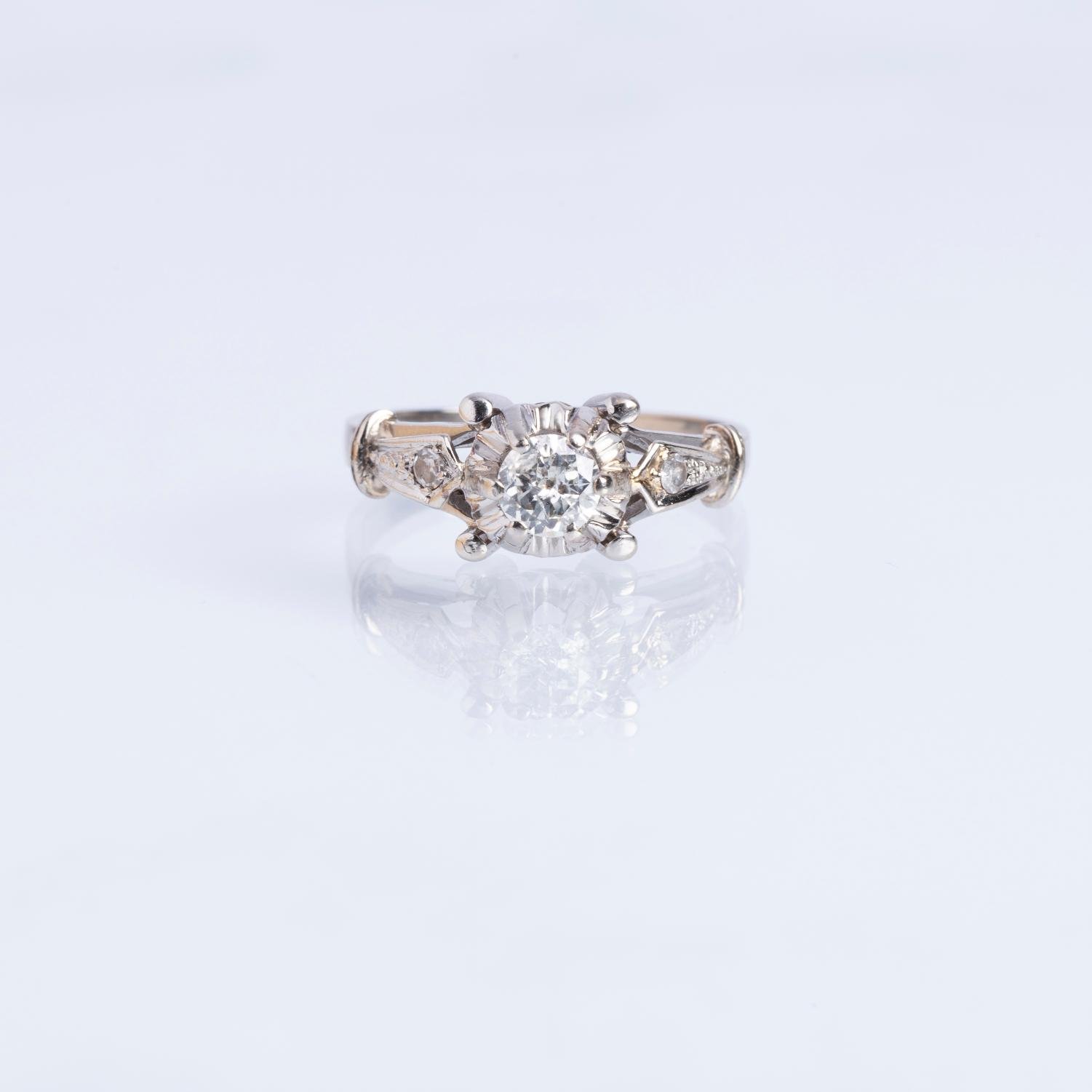 Anillo oro 18 K blanco y diamantes