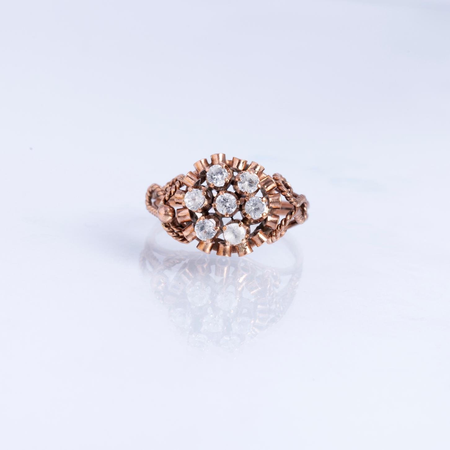 Anillo oro rosado y zirconias