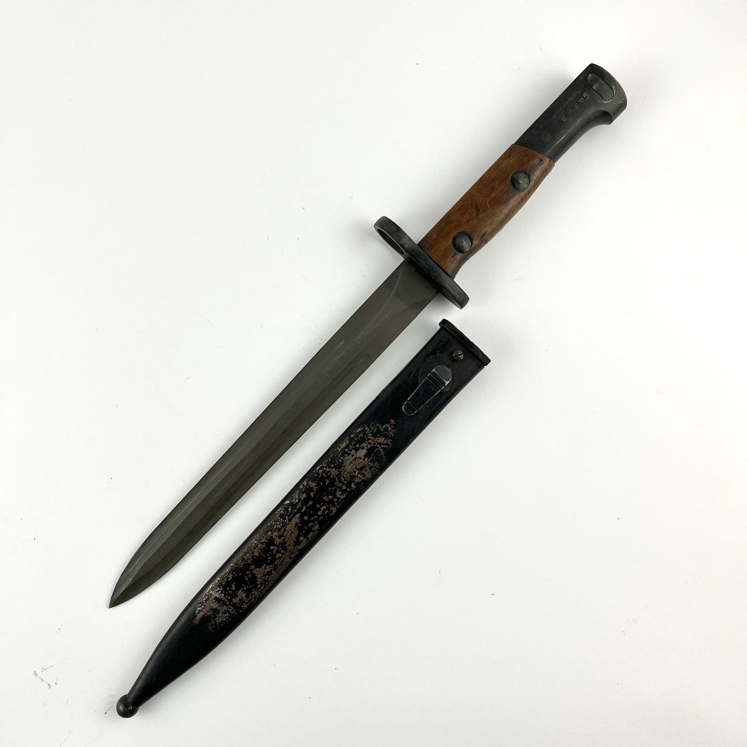 Bayoneta belga FN49