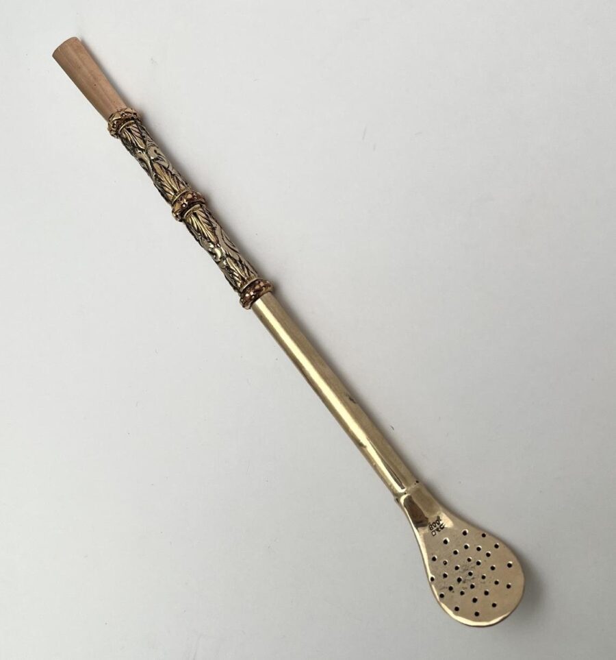 Bombilla en plata y oro