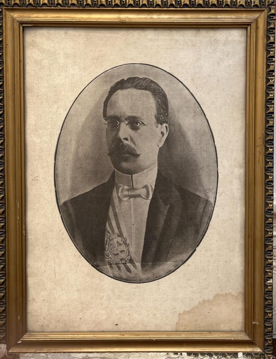 Fotografía sobre seda "Claudio Williman"