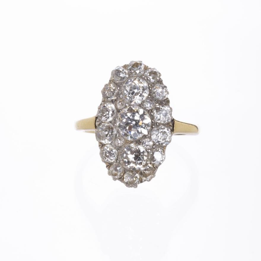 Anillo en oro 18 K con brillantes