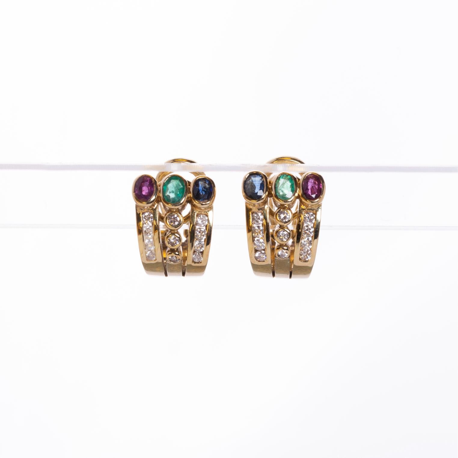 Cravanas en oro 18 K con brillantes, rubíes, zafiros y esmeraldas