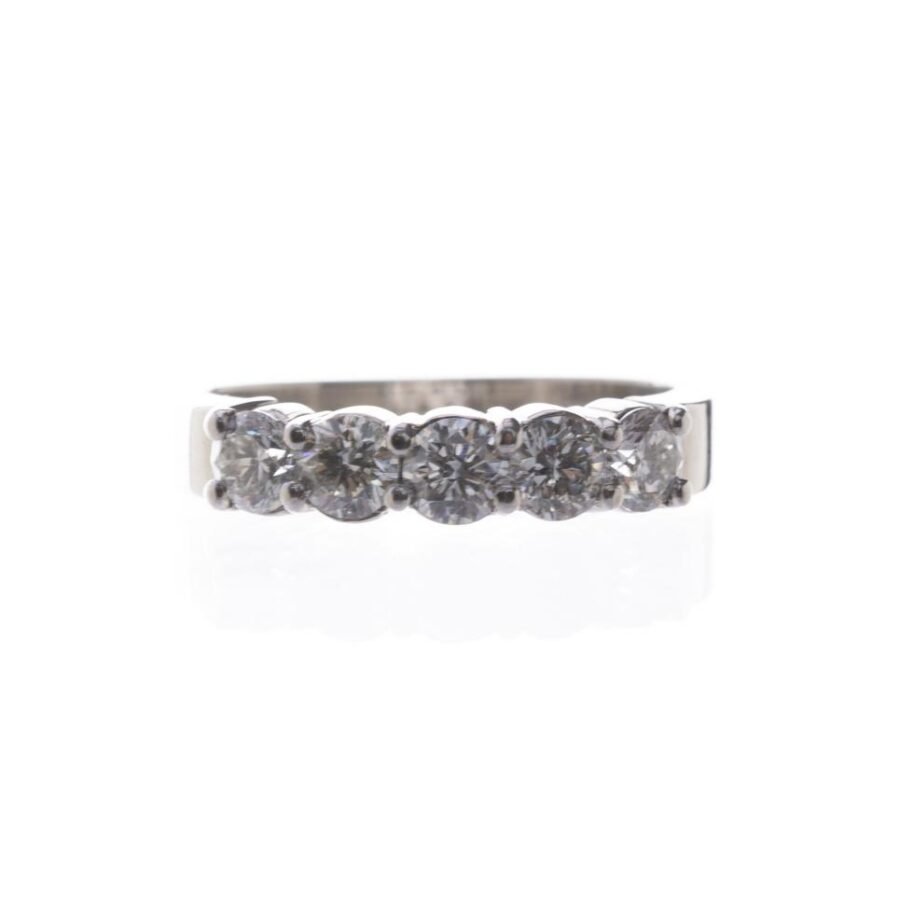 Anillo en platino con brillantes - Imagen 2