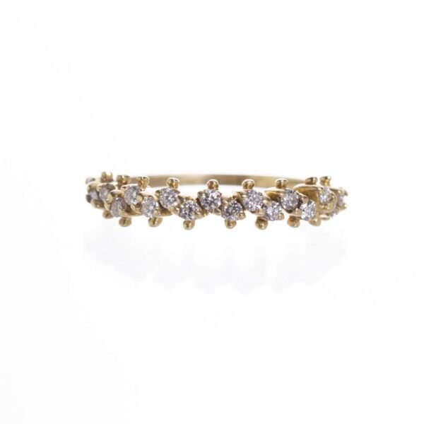 Anillo en oro con brillantes