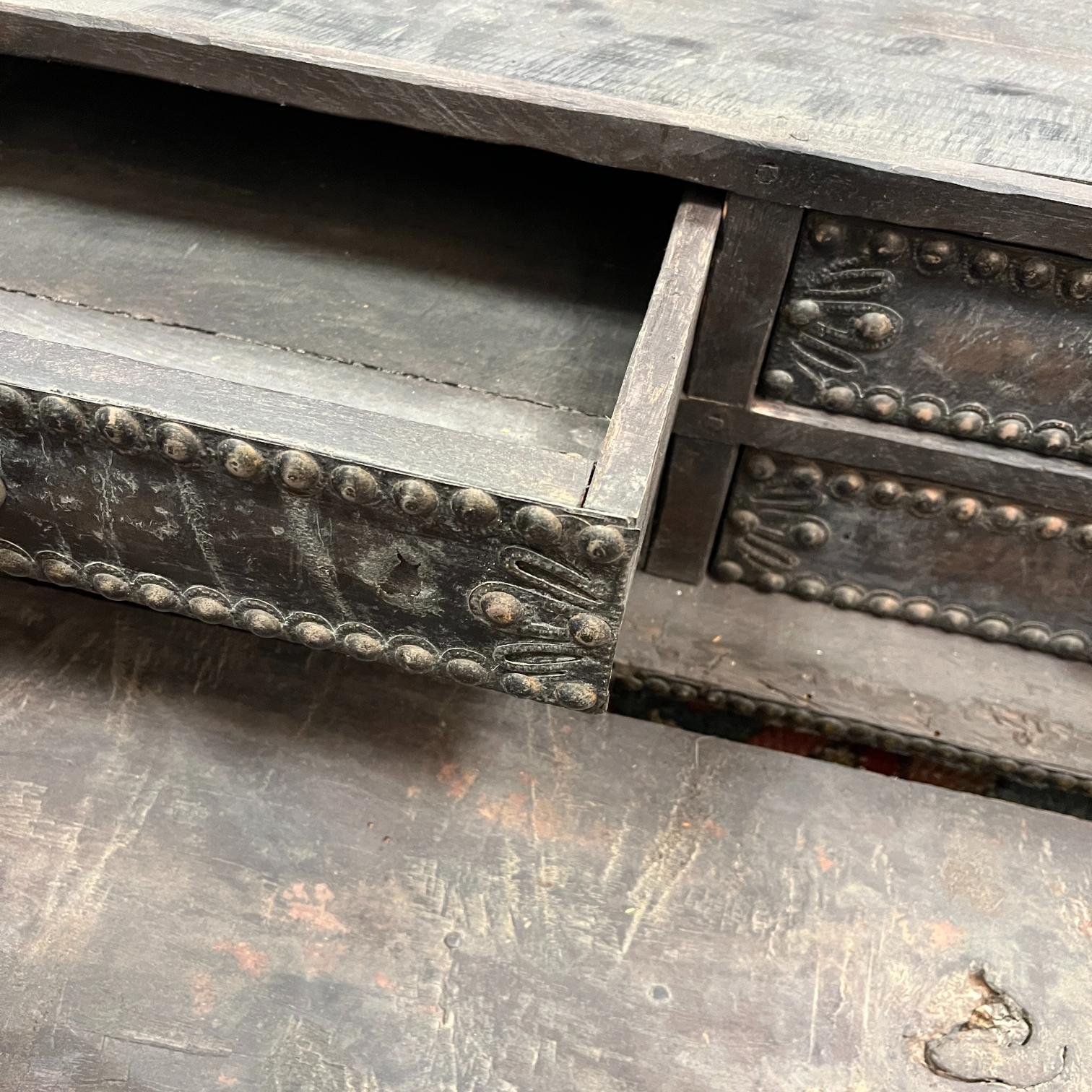 Arcón s. XIX en madera y cuero - Imagen 3