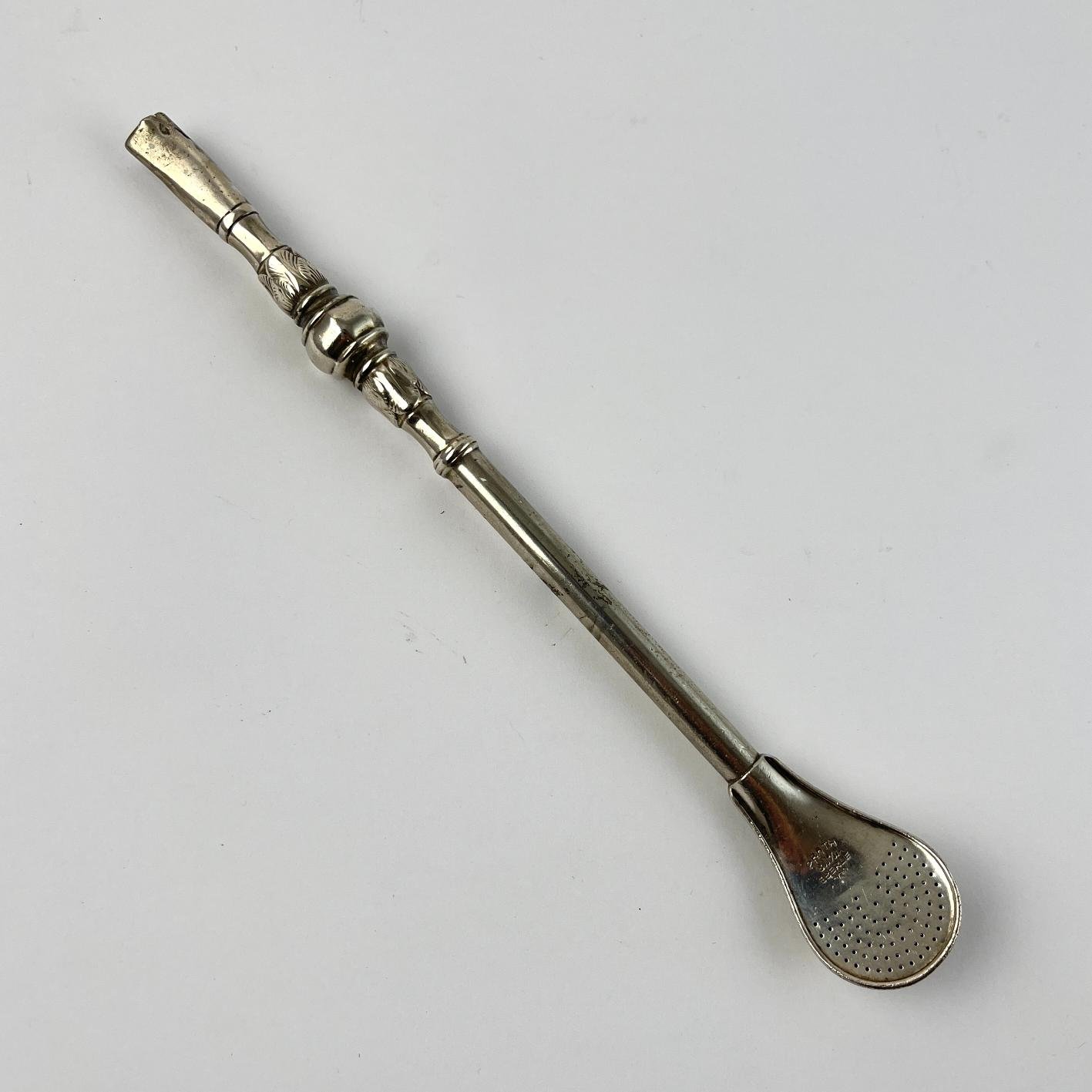 Bombilla brasileña en plata
