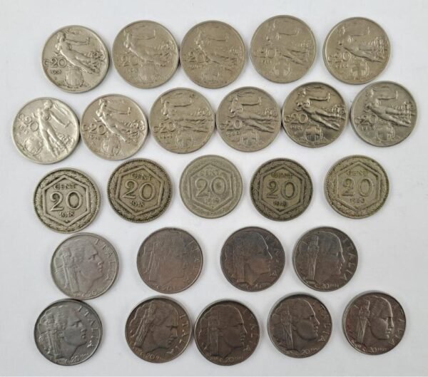 Italia 40 monedas de 20 y 50 centésimi 1908 a 1943