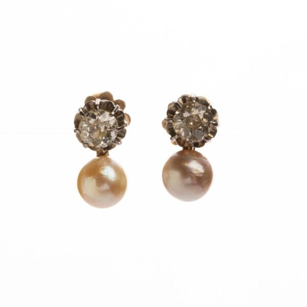 Par de caravanas en oro 18 K, brillantes y perlas