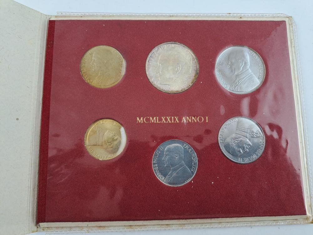Vaticano 5 sets de monedas - Imagen 8