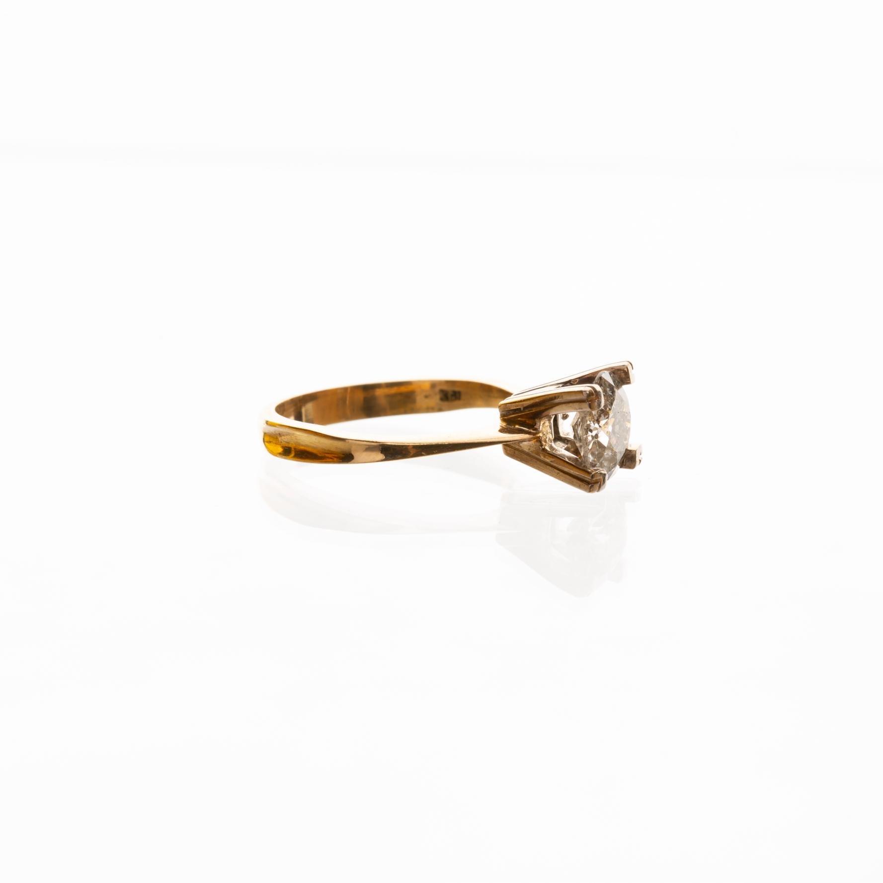 Anillo solitario en oro 18 K - Imagen 2