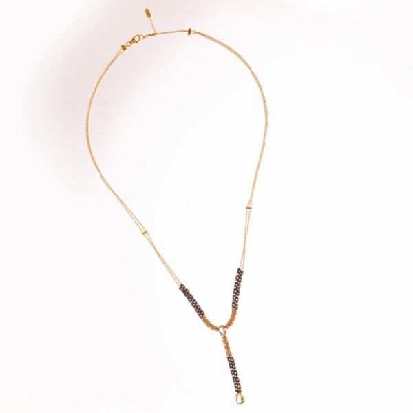 Gargantilla en oro 18 K con brillantes y zafiros