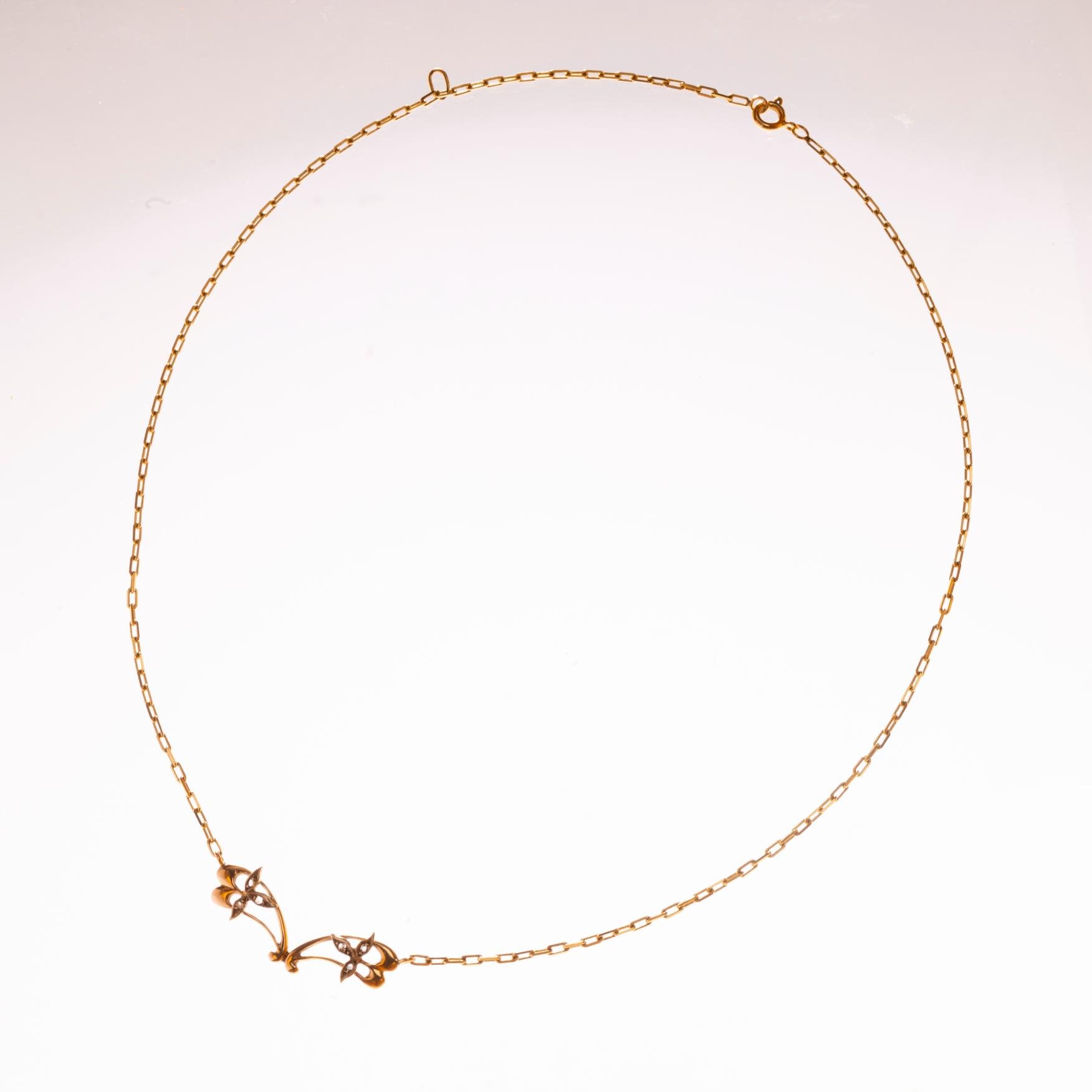 Gargantilla en oro 18 K y diamantes