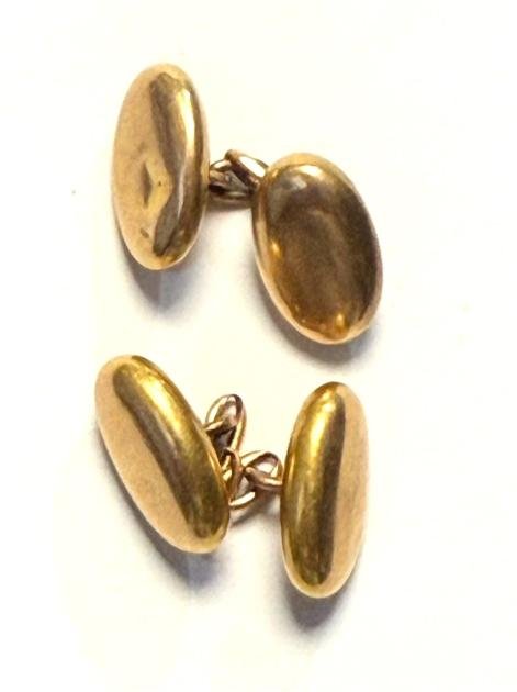 Para de gemelos en oro