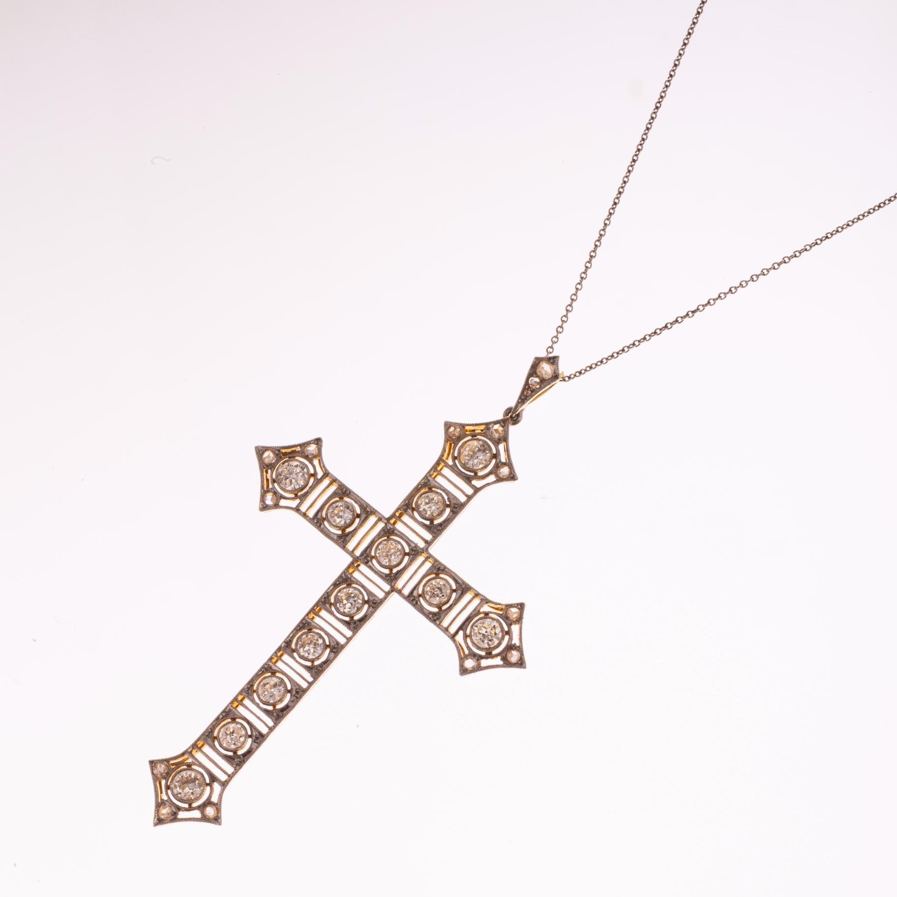 Cruz art decó en oro 18 K, diamantes y brillantes - Imagen 2