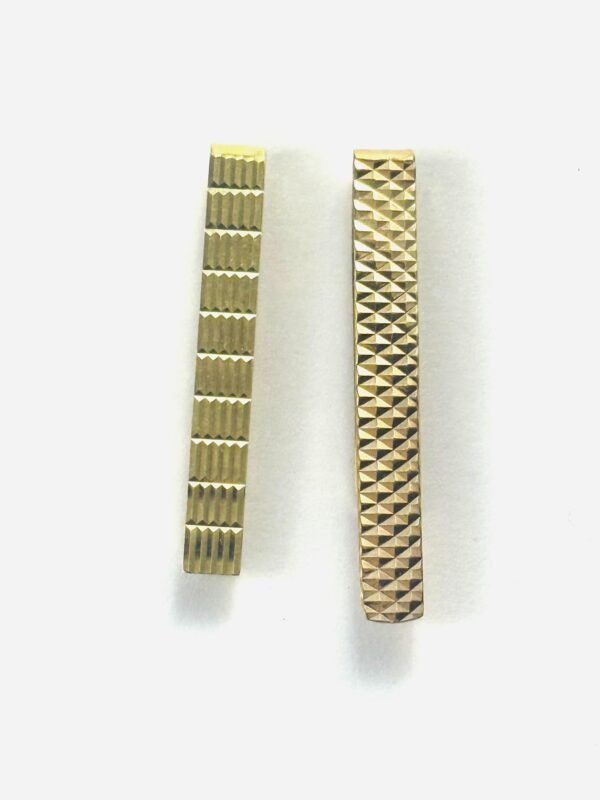 Dos piscacorbatas en oro