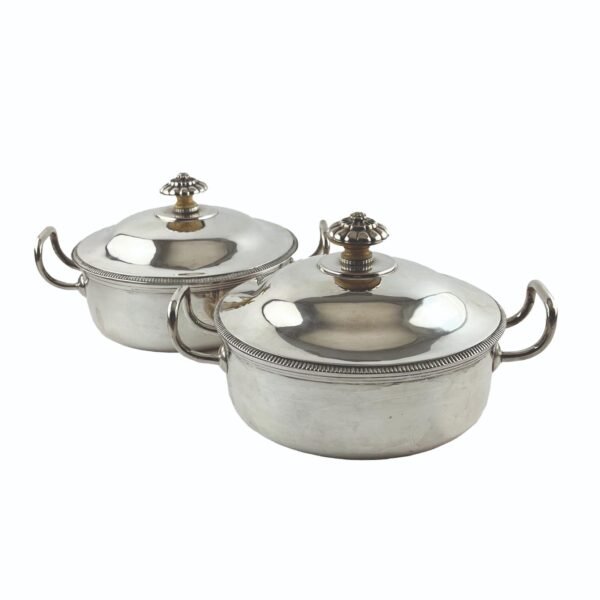 Par de guiseras en plata y marfil