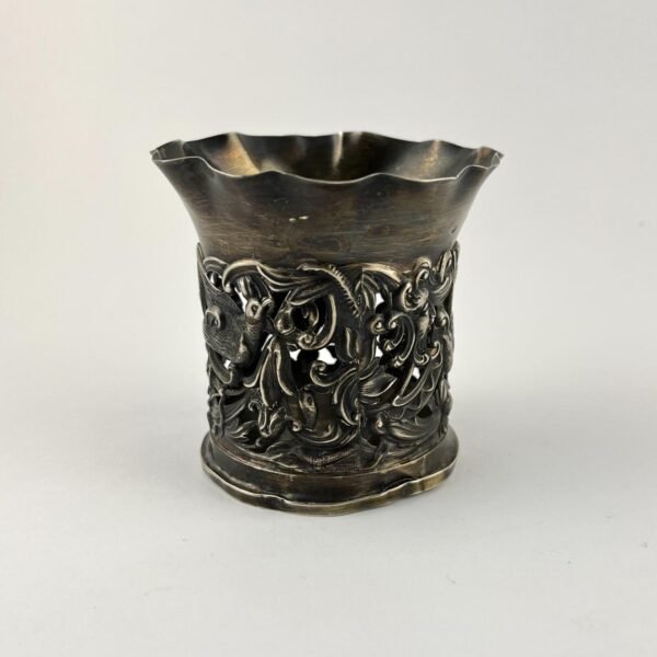 Portalápices en plata