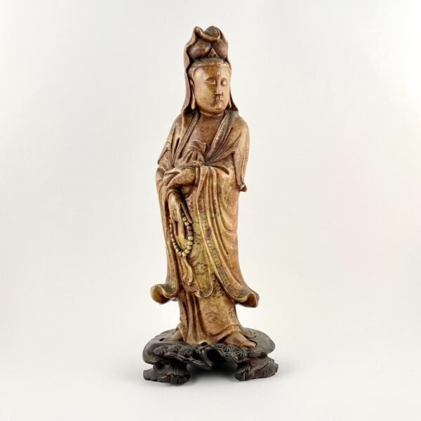 Escultura china en piedra dura