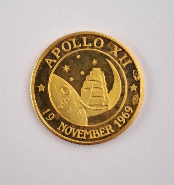 Medalla Apollo XII de oro