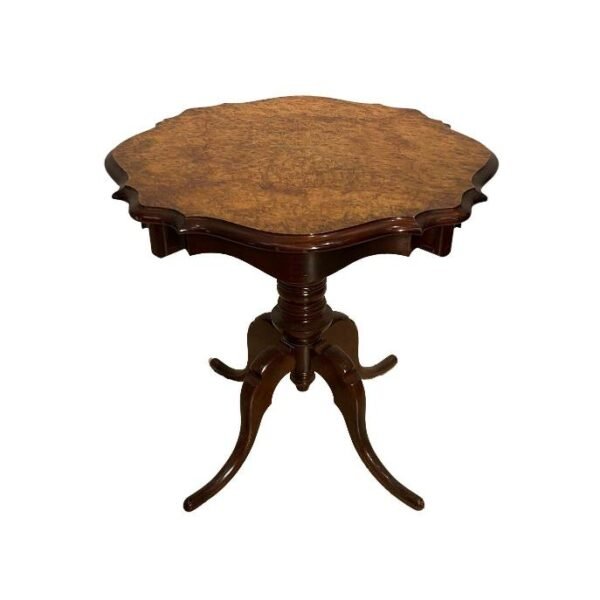 Mesa auxiliar inglesa