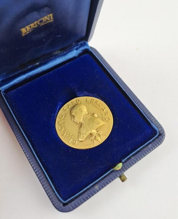Medalla Cardenal Giacomo Lercaro 1966 de oro