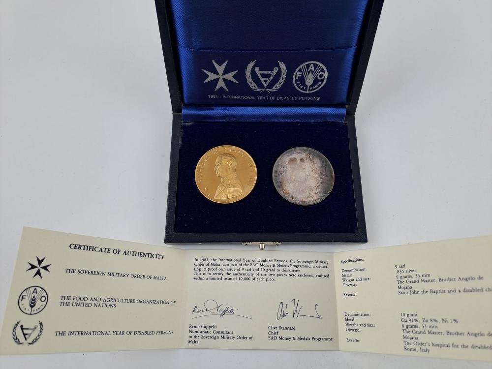 Orden de Malta 6 Set de 2 monedas plata y bronce - Imagen 4